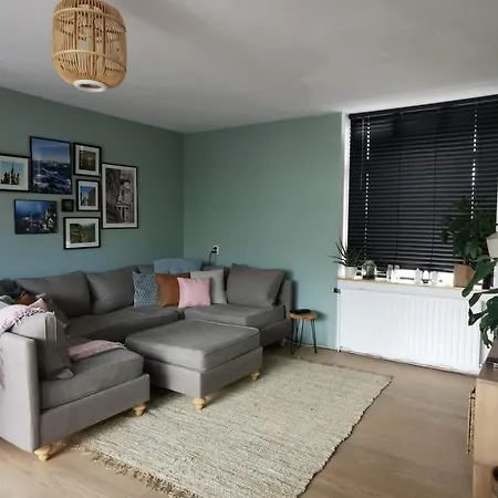 Apartment Penthouse In Almere Centrum