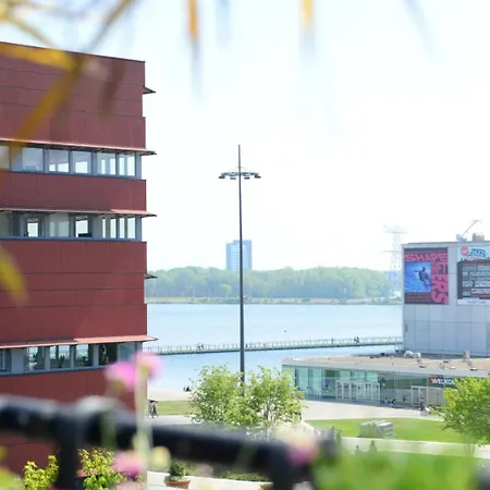 Apartment Penthouse In Almere Centrum *
