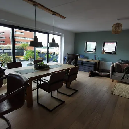 Penthouse In Almere Centrum Hoevelaken